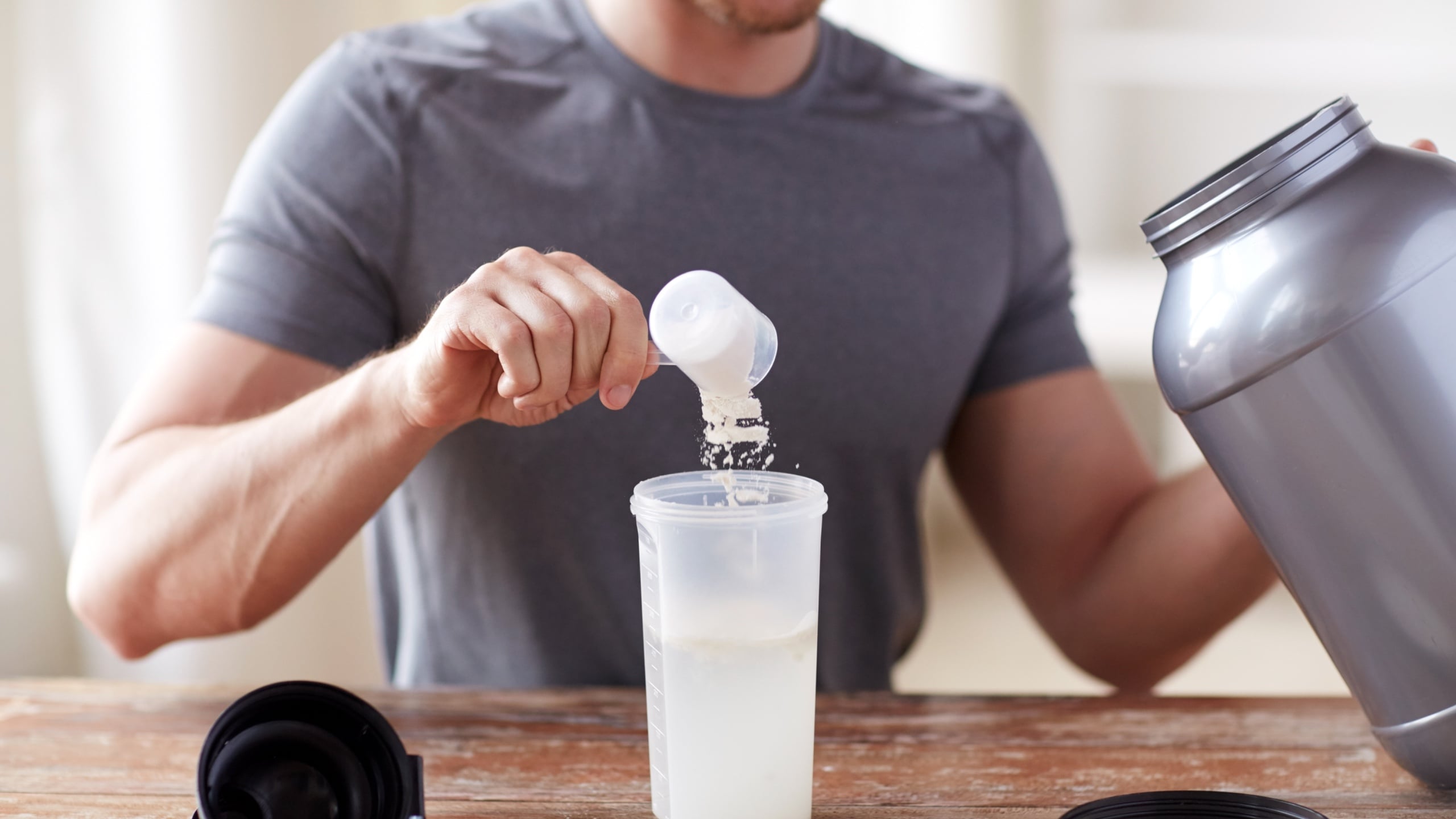 Protein shake alongside creatine research coverage