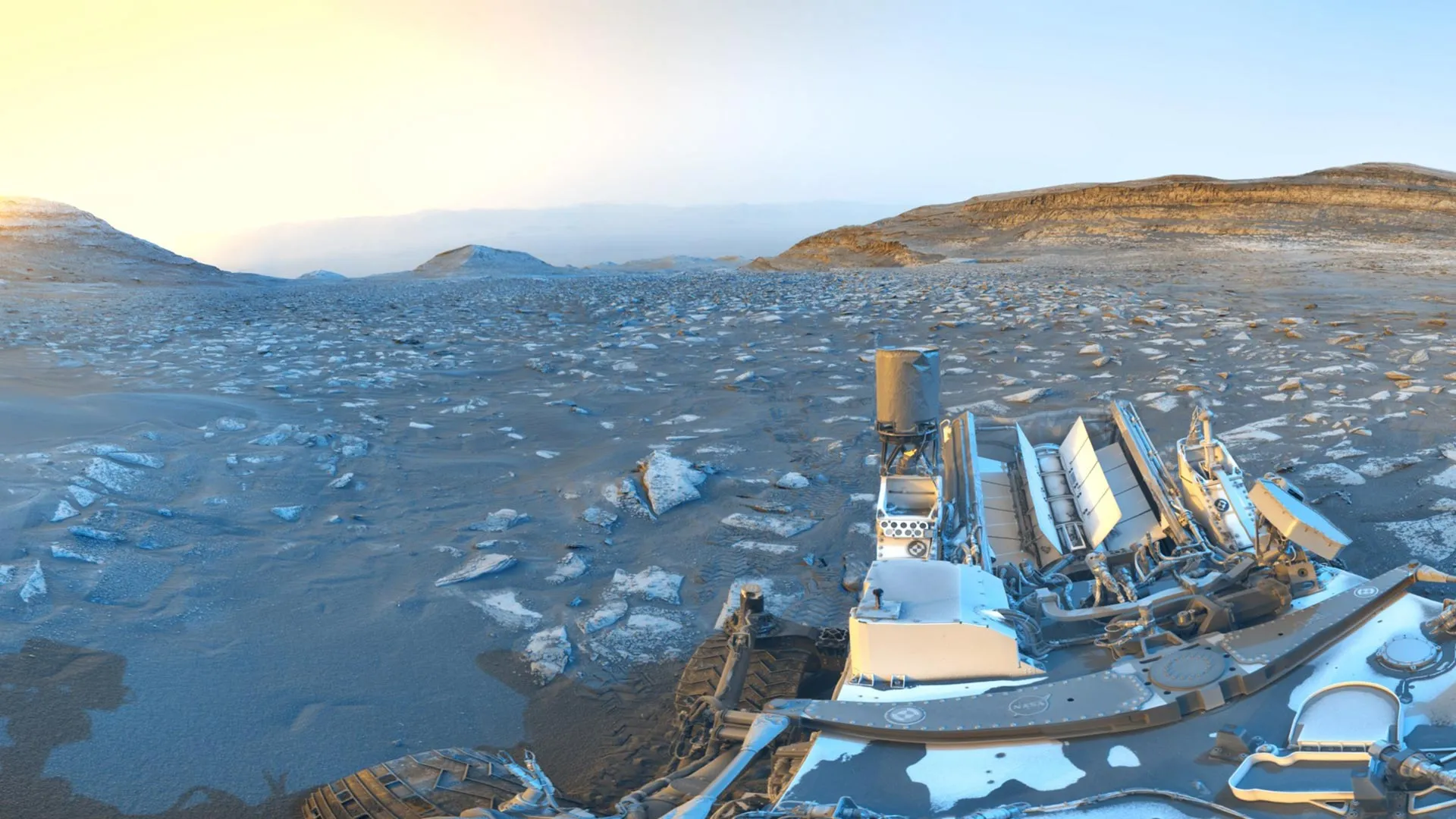 Curiosity's 5,000-sol panorama showcases Mount Sharp and rover tracks