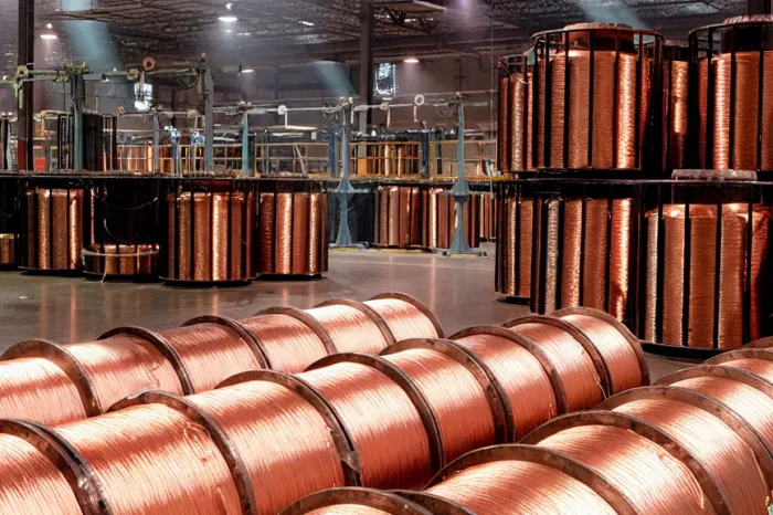 글로벌 정제 구리 시장 잉여 전환 전망 차트