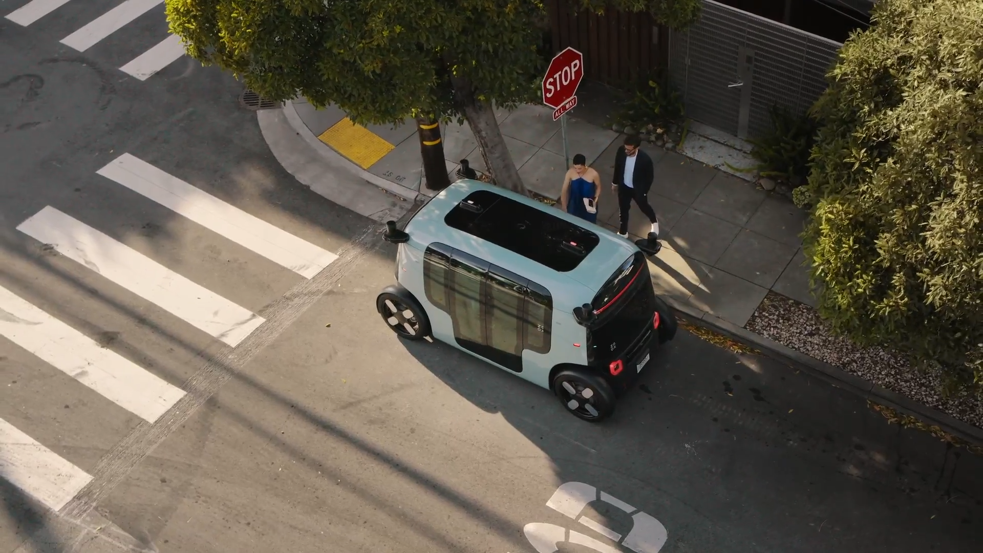 Amazon Zoox autonomous pod approved for paid rides in Las Vegas
