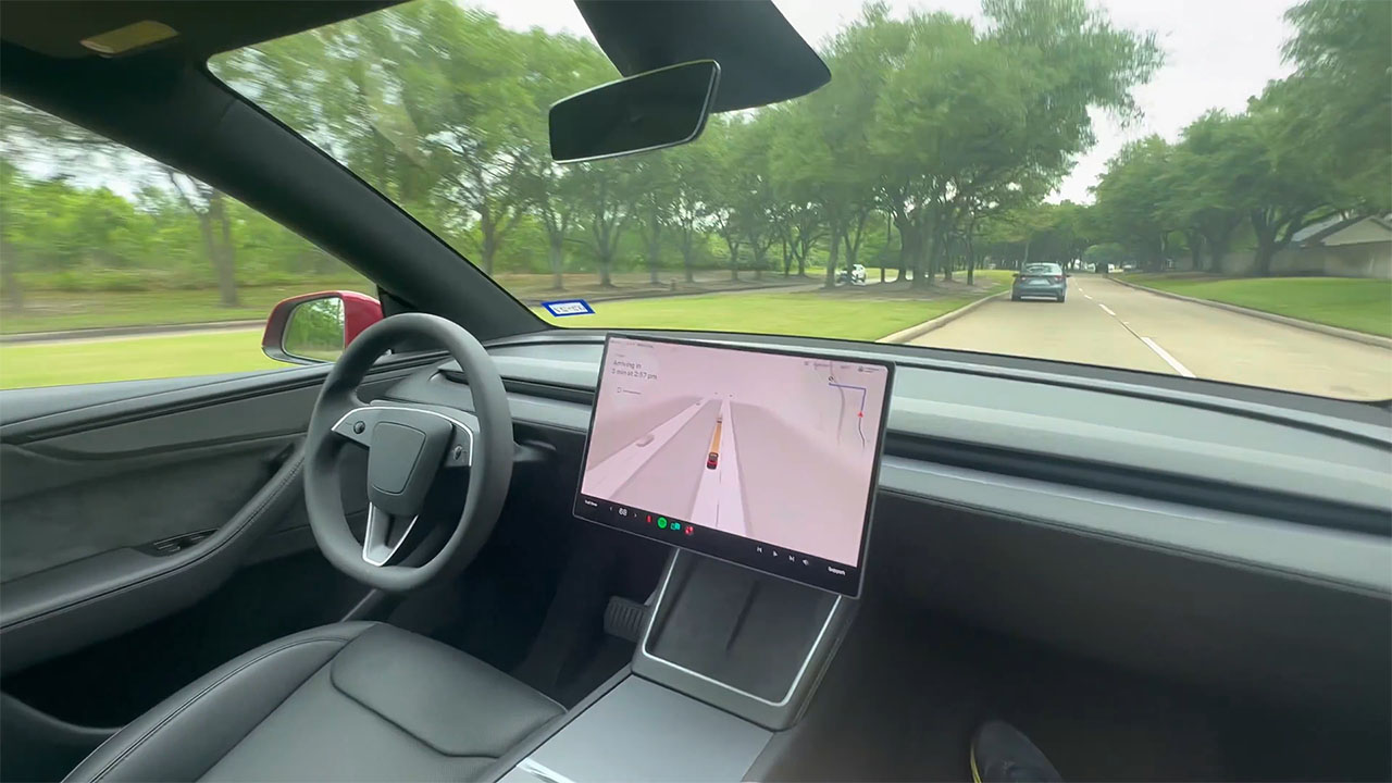 Tesla Robotaxi tested in Houston, TX