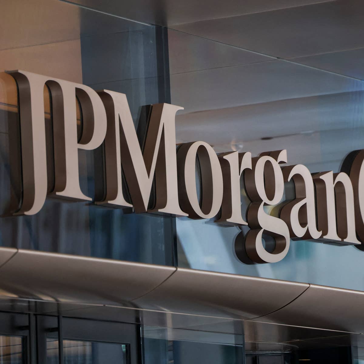 JPMorgan Chase building — bank casts doubt on stablecoin market cap growth projections