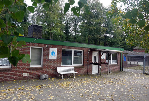 Entrance of an animal shelter supported by the new funding program