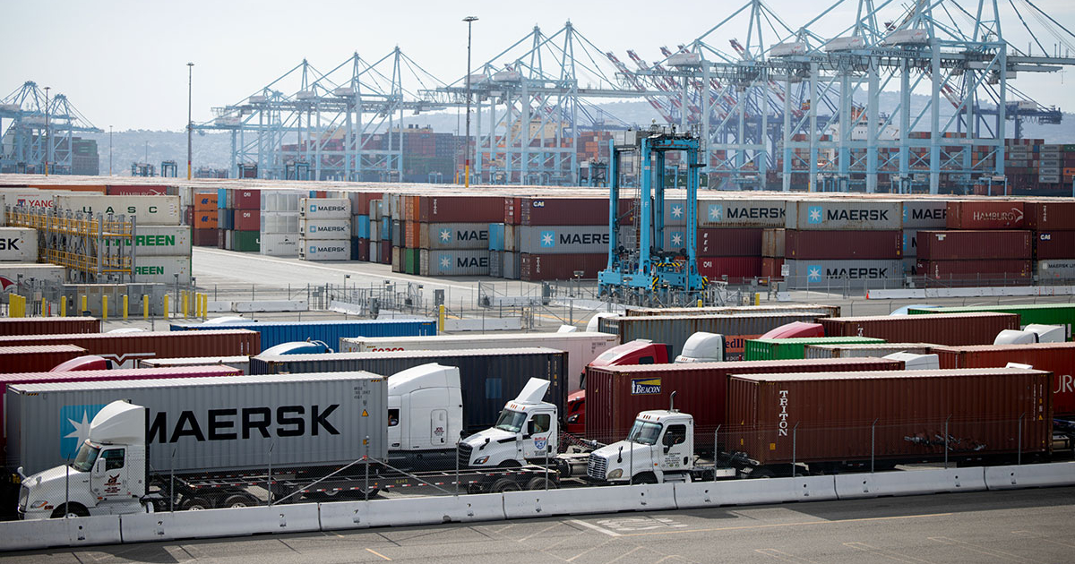 Major containerport facilities in Los Angeles adapting to global supply chain volatility