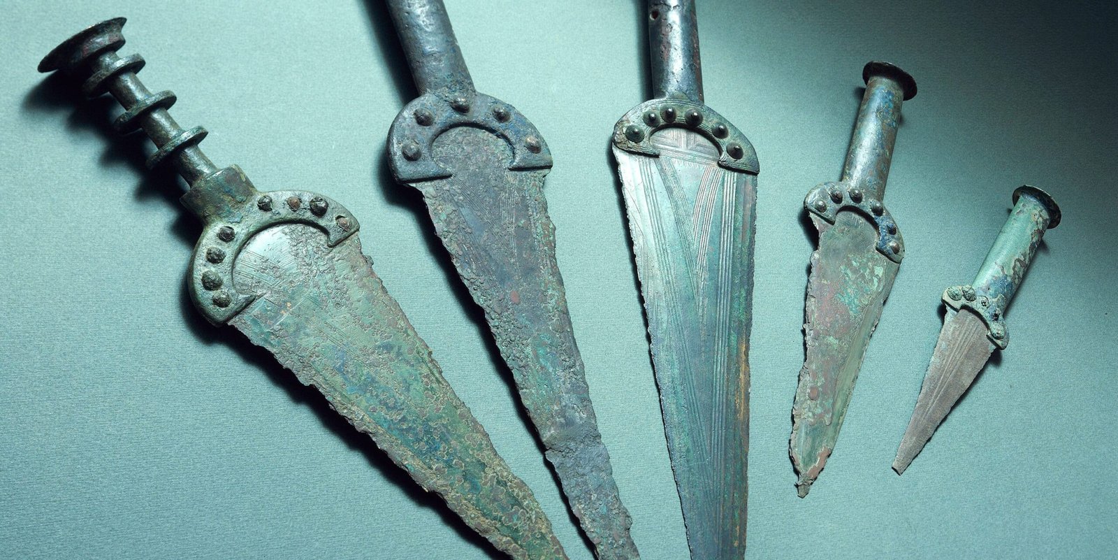 Bronze Age gold artifacts recovered from Hungarian excavation site