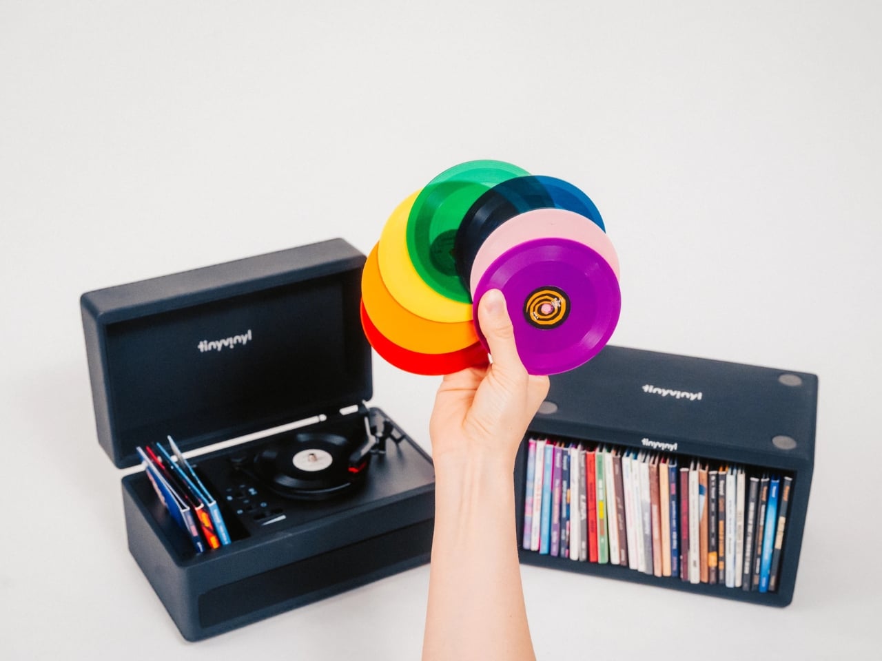 The Tiny Vinyl $50 turntable designed for 4-inch records